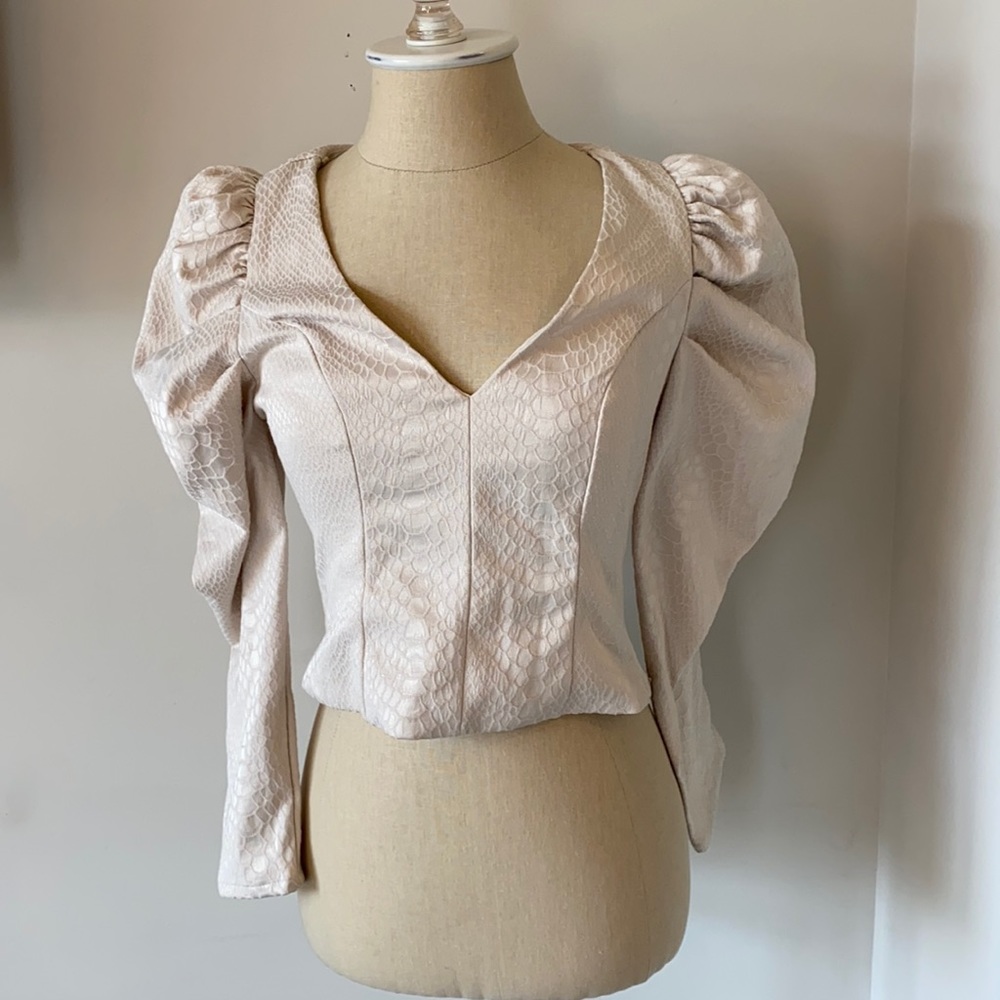 🌺3 for 15🌺 NWT XS Top